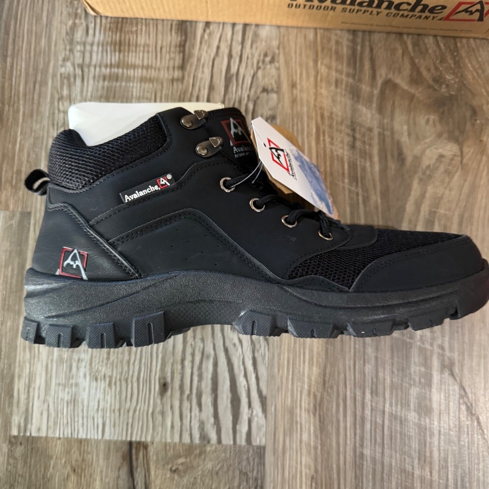 Avalanche Hiking Boots Mens 8.5 Black AV96154M Outdoor Supply Co Rugged Trail